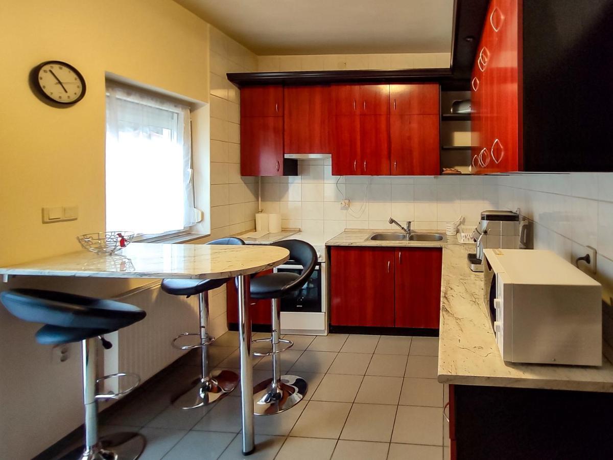 Afrodite Apartmanhaz Eger Kültér fotó