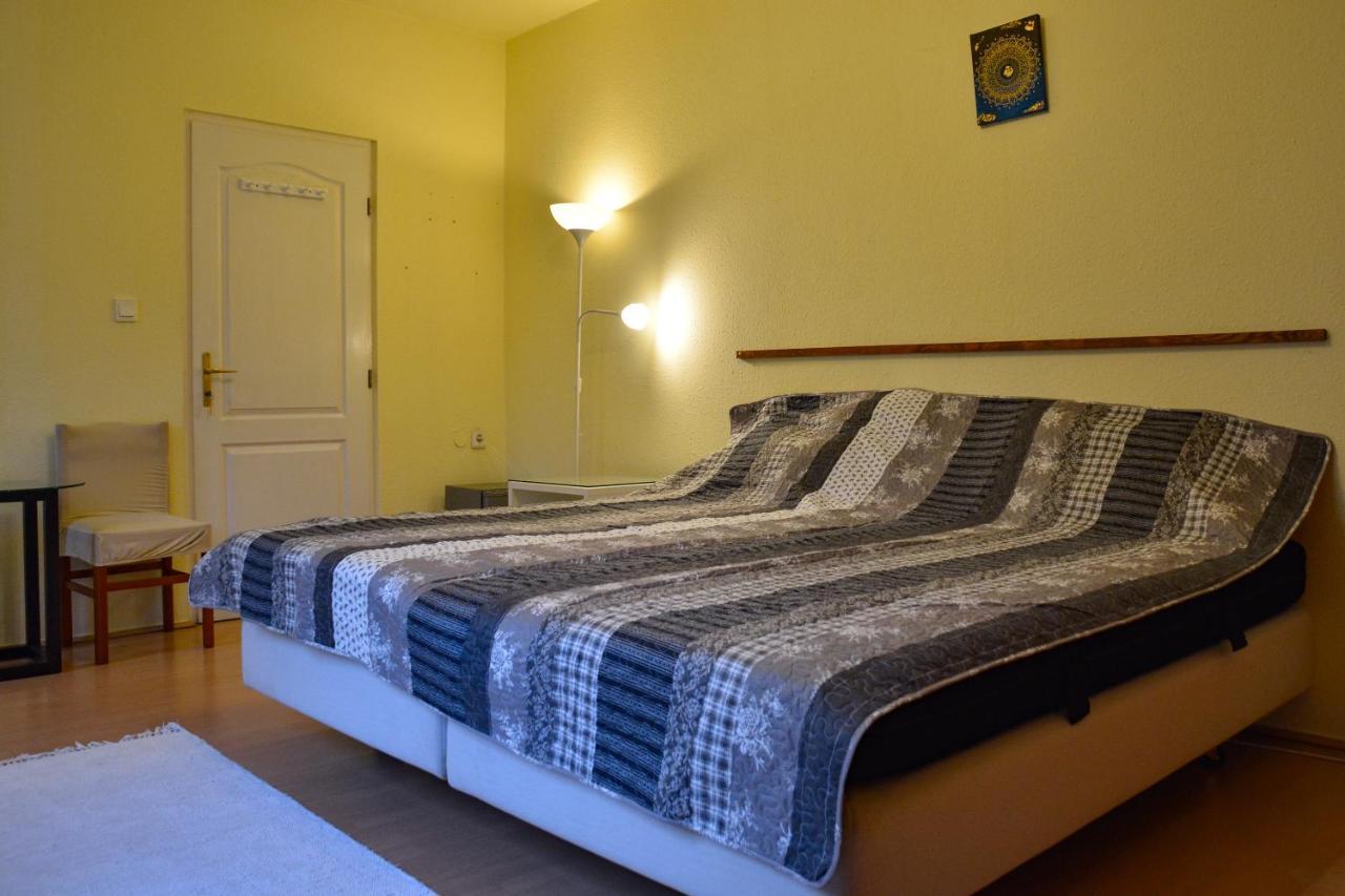 Afrodite Apartmanhaz Eger Kültér fotó
