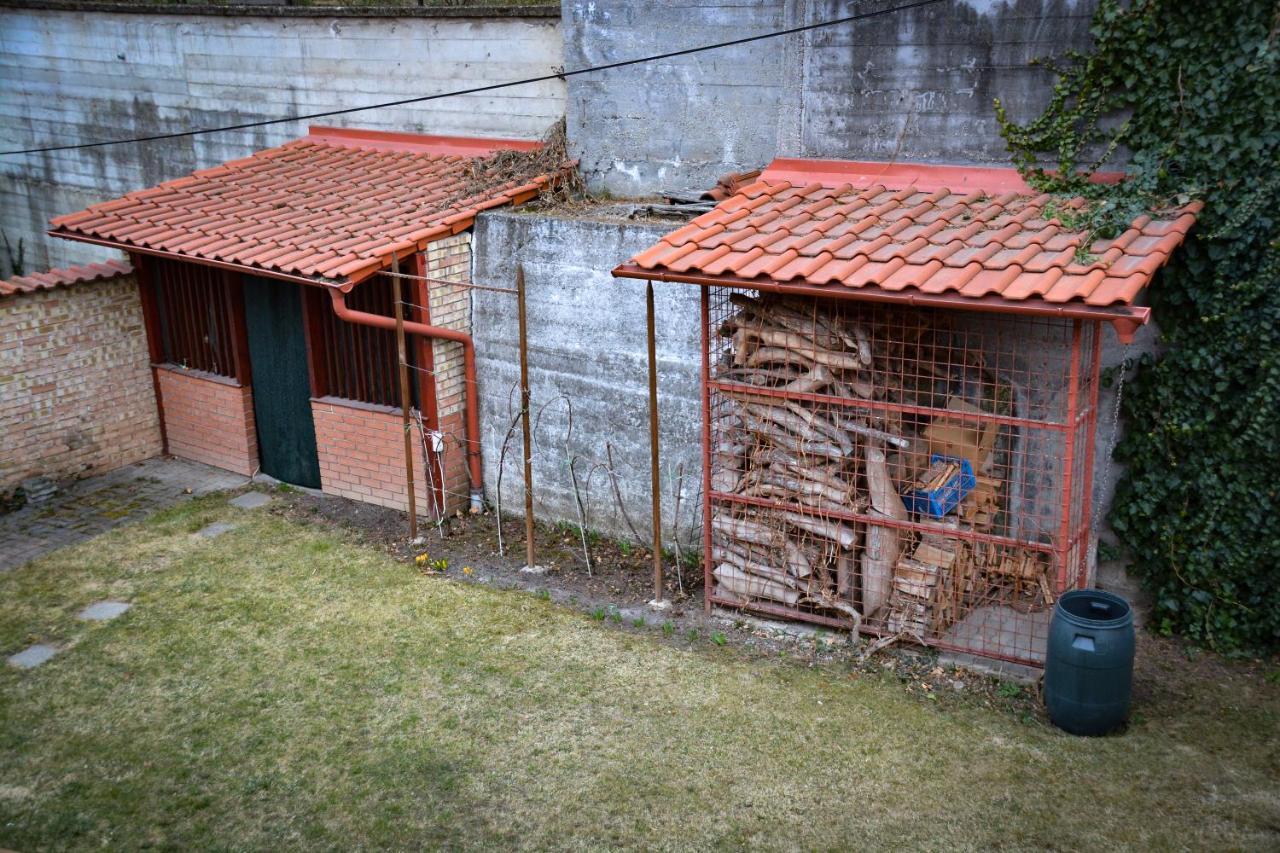 Afrodite Apartmanhaz Eger Kültér fotó