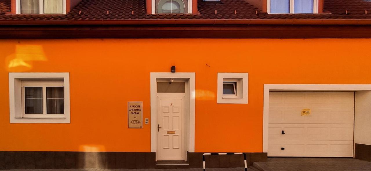 Afrodite Apartmanhaz Eger Kültér fotó